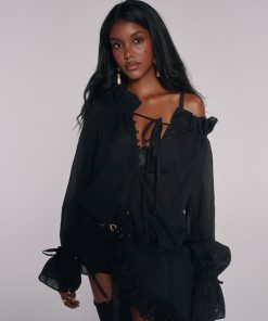 The Caviar Cotton Shakespeare Blouse